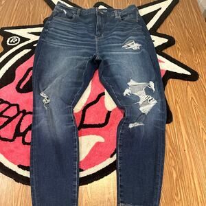 American Eagle Women’s Curvy Hi-Rise Jegging Ripped Jeans Size 16 Used
